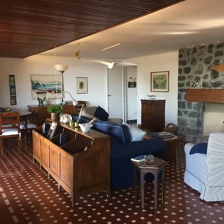 Il Nido Della Gazza מונטרוסו אל מארה